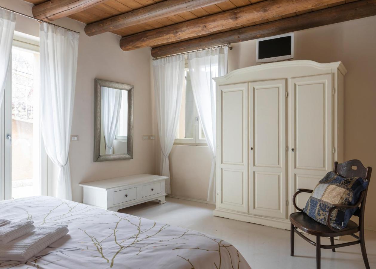 Corte Dei Soavi Suites - Apartments Soave  Exterior foto